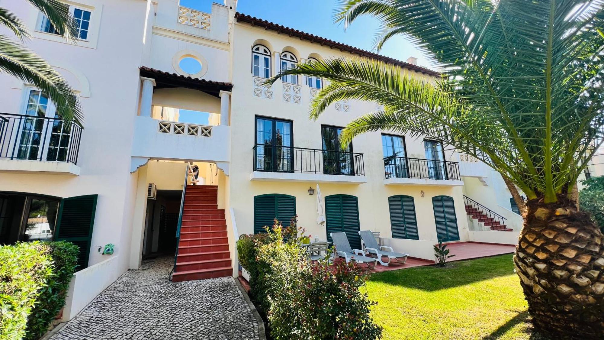 Charming Triplex T2 In The Old Village Vilamoura Apartment *