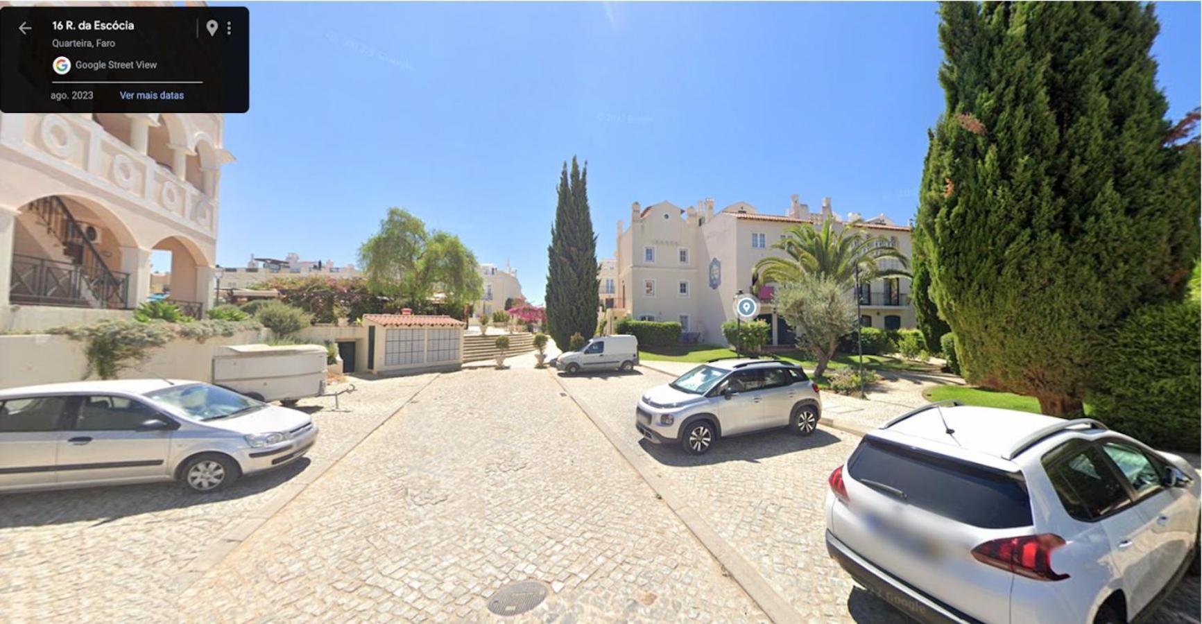 Charming Triplex T2 In The Old Village Vilamoura